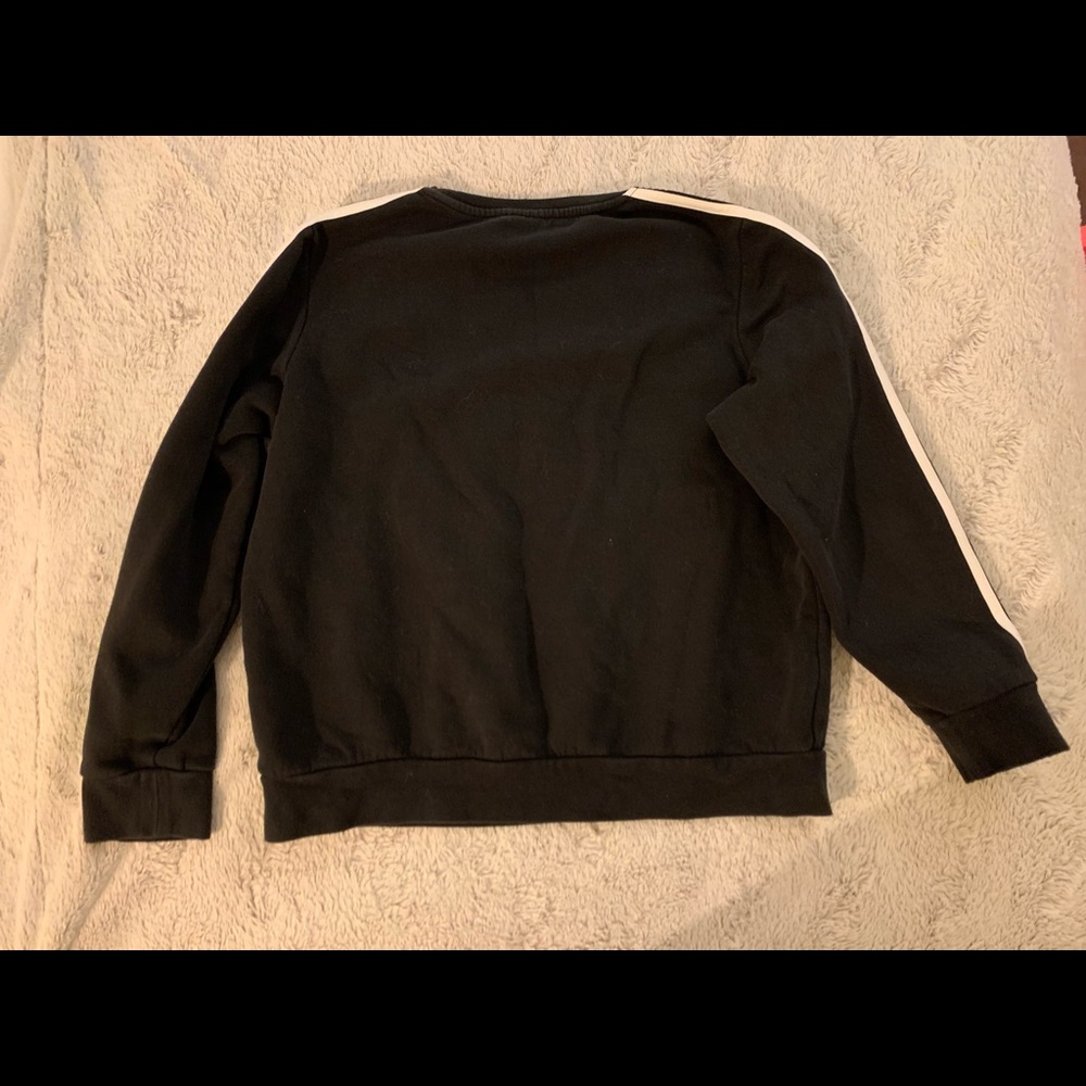 ⚫️⚪️Adidas Sweatshirt! - Picture 5 of 8